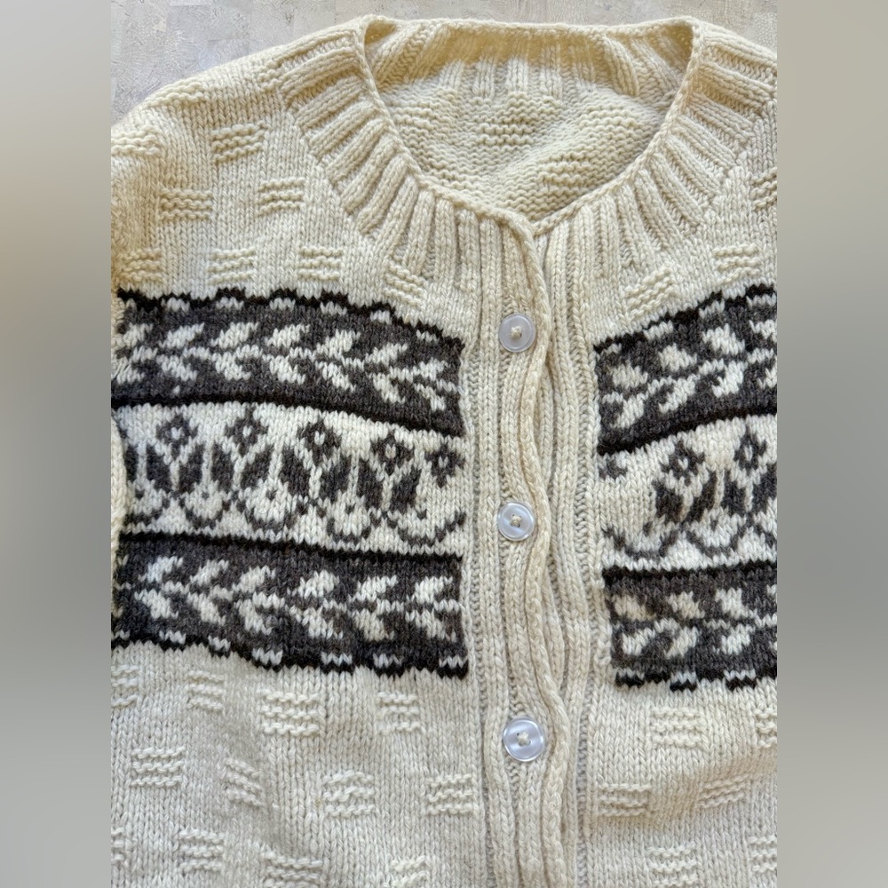 VINTAGE Wool Chunky Heavyweight Hand knit Mohair Fair Isle Cardigan Sweater M - Picture 2 of 9